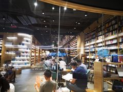-覔书店(壹方城店)