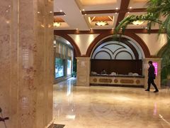 -山明水秀大饭店