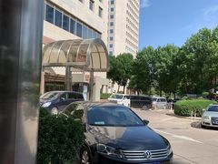 -亮马河饭店翠雅咖啡厅