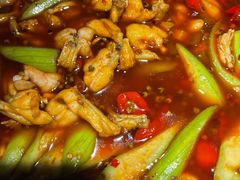 麻辣馋嘴蛙-渝信川菜 · 川味家常菜(长安店)