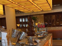 -东西风牛排馆周末烧烤自助(首都机场希尔顿店)