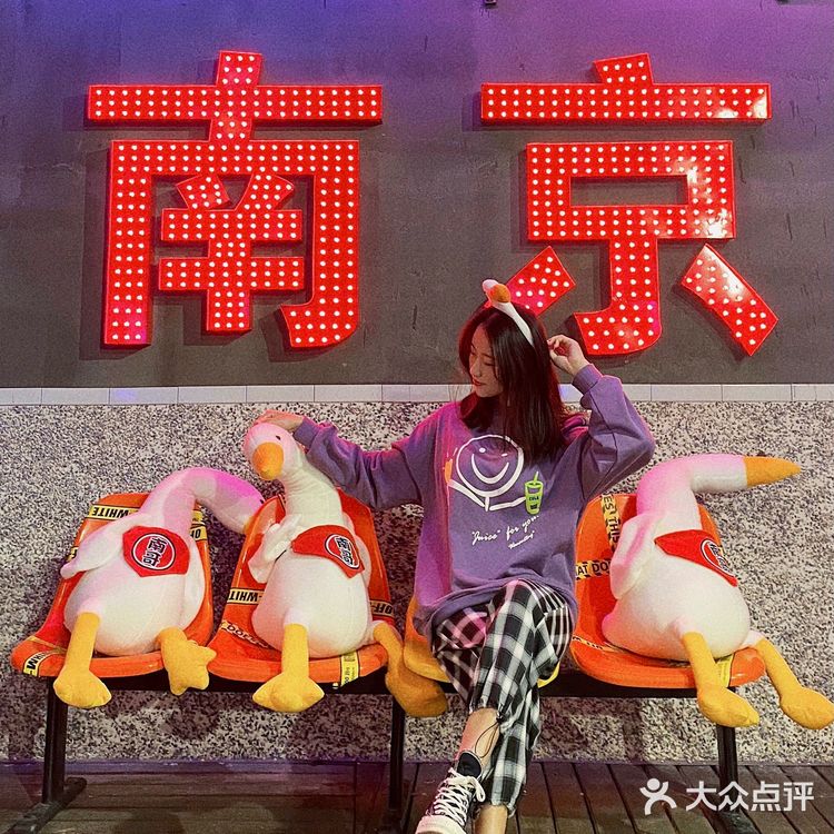 堪比自拍馆的烤肉店🥩复古大片随手出🎞️