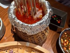 -包整·丝娃娃(甲秀楼景观店)