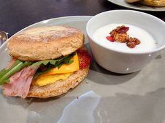 -théATRE茶聚场·餐厅(环球金融中心店)