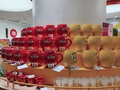 -m豆巧克力世界(上海世茂广场店)