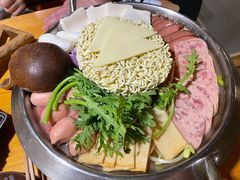 -恩你小木屋·韩式料理(假日广场店)