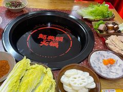 -赵美丽·重庆社区火锅·直营店(火车东站·中豪国际店)