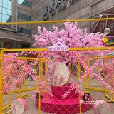 满树樱花朵朵开，花花世界的，出来逛街啊