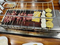-哈尔滨小酒馆·鲜肉现穿自助烧烤(康新花园店)