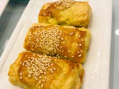 碳烧蜜汁叉烧酥-广州酒家(文昌总店)