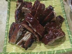 四更烤乳猪-黄记四更烤乳猪店