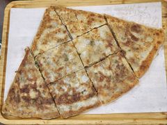 -鸿一顺多层肉饼传统菜(新华小区店)