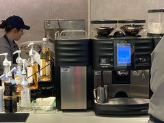 -瑞幸咖啡(武汉摩尔城L2层店)