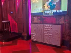 -UK派对KTV(日月广场店)