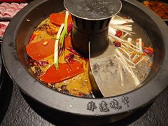 -晓宇重庆火锅(西安荟聚店)
