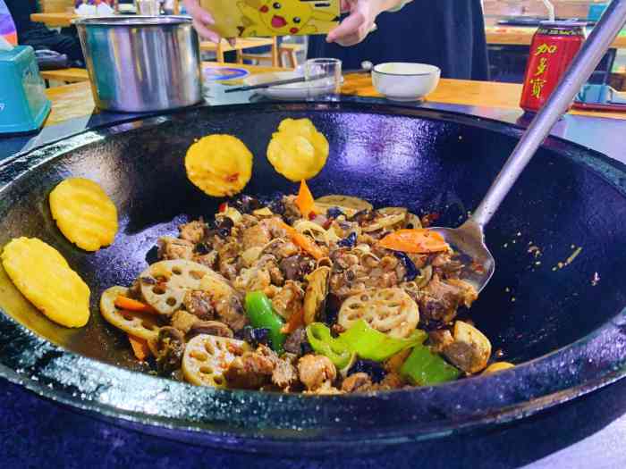 红门柴火鸡柴火鸭(明发商业广场店)-"之前很喜欢吃这家,但是这次吃了