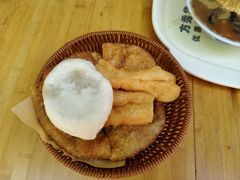 -方秀华优质胡辣汤(伏牛路店)