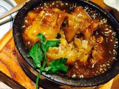 -云海肴·汽锅鸡·云南菜(天山百盛优客店)