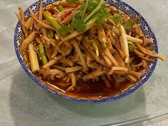 凉拌笋子-香叶草中餐厅(川白楼店)