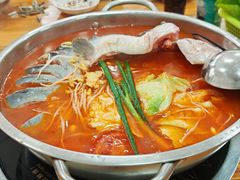 -苗侗地道红酸.酸汤鱼·酸汤牛肉