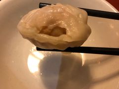 -佬钱湾仔(衣裳街店)