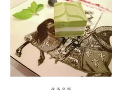 -云卷云书咖啡厅