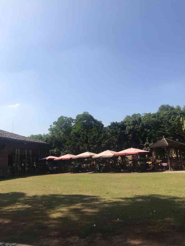 红城堡庄园主题餐厅(吉山店)-"之前跟同事去过几次感觉还可以,今天跟