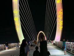 -南京眼步行桥
