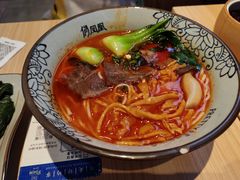 -俏凤凰(美林M·LIVE天地东座店)
