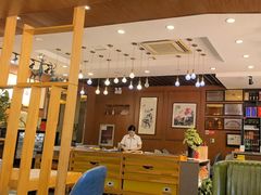 -高玛纳驴肉火烧(一世界店)