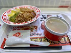 -点蹄·擂椒猪脚饭(汇金广场店)