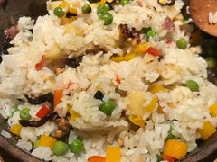 -云海肴·汽锅鸡·云南菜(天山百盛优客店)