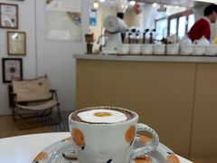 荷包蛋摩卡-COMPANION COFFEE小伴咖啡