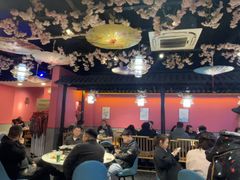-老街烧烤大排档·地道湖北菜·龙虾馆(汉口火车站店)