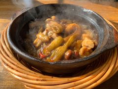 咸鱼鸡粒茄子煲-熠盛粤味(永康路店)