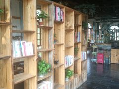 -楠柏弯休闲山庄(梨花溪店)