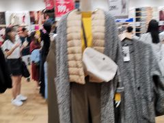 -优衣库(东莞汇一城店)