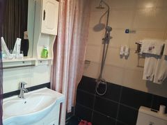 -棠公馆宾馆(中街刘老根大舞台店)