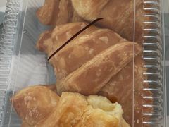 -红宝石·鲜奶小方·海派西点房(南丹店)