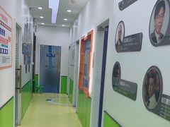 -童程童美·信息学竞赛·乐高机器人编程(长宁来福士校区)