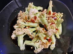 -西街夜油条·麻团包乌饭