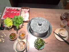 -蘑界·野生菌火锅(深业上城店)