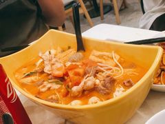 -谭仔米线(皇庭广场店)
