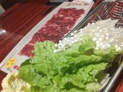 -沙胆彪炭炉牛杂煲(上海日月光广场店)