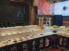 -沸炉重庆老火锅(军事博物馆店)