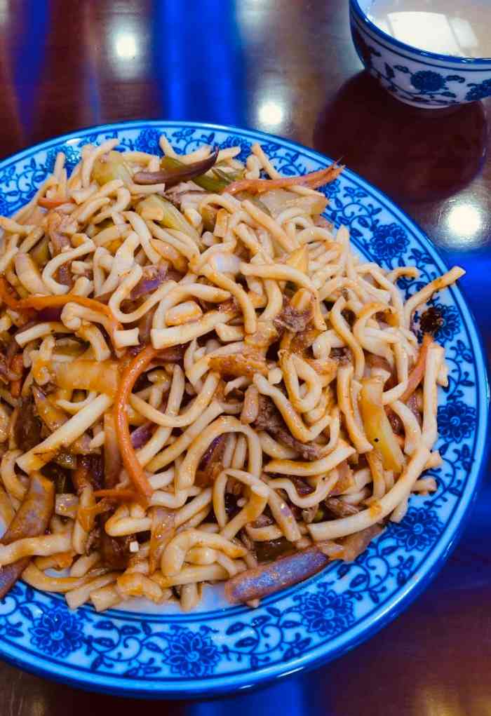 中国兰州拉面(骏马国际店)-"今天中午出来吃饭,看到骏马酒店边上有