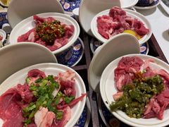 -老房老舍重庆火锅(假日城市店)