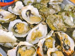 -蚝哥花姐湛江烤生蚝(美丽湾市场店)