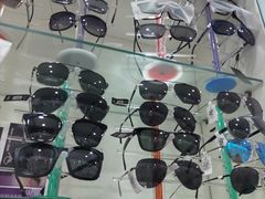 -利客来眼镜店(崂山百货店)