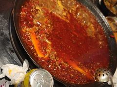 -沸炉重庆老火锅(军事博物馆店)